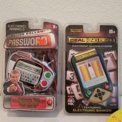 Lot 590: New Gift Lot