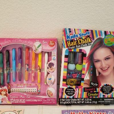 Lot 594: New Gift Lot