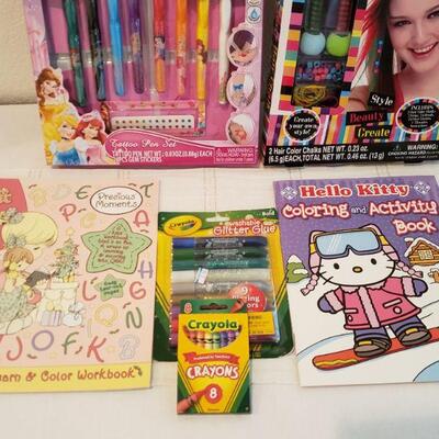 Lot 594: New Gift Lot