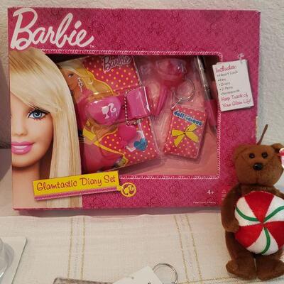 Lot 600: NEW Gift Lot