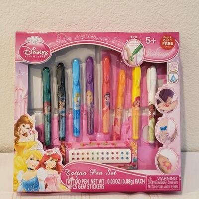 Lot 607: NEW Gift Lot