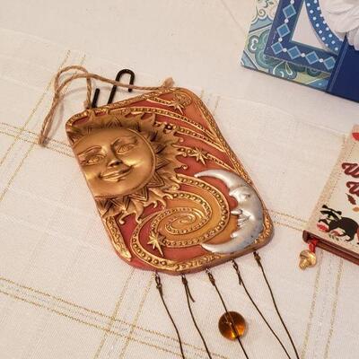 Lot 610: NEW Gift Lot