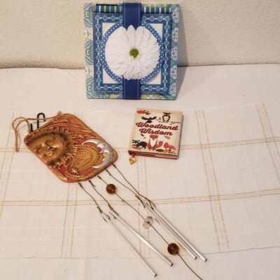 Lot 610: NEW Gift Lot