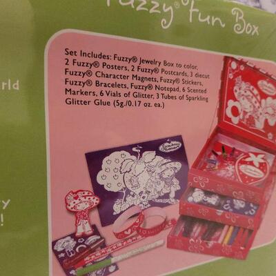 Lot 630: Strawberry Shortcake Bundle NEW