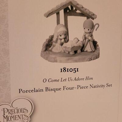 Lot 631: Precious Moments 4 Piece Nativity Set