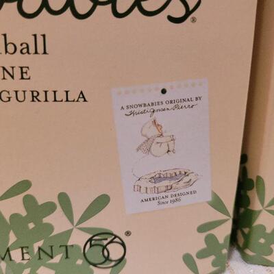 Lot 632: Assorted Dept 56 Snowbabies Christmas Figures 