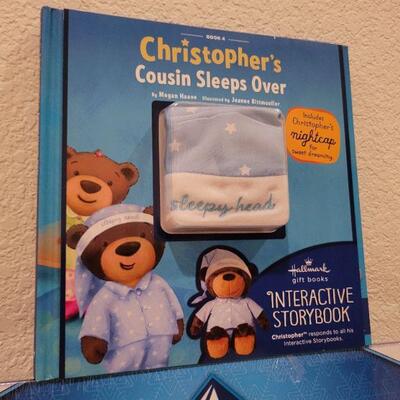Lot 639: Colorado opoly + Children's Book