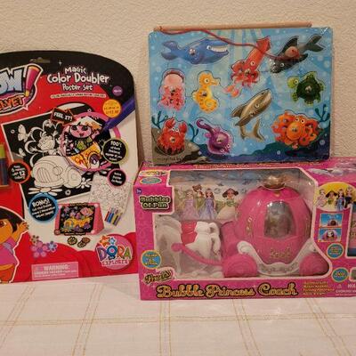 Lot 640: Assorted Children's Toys 