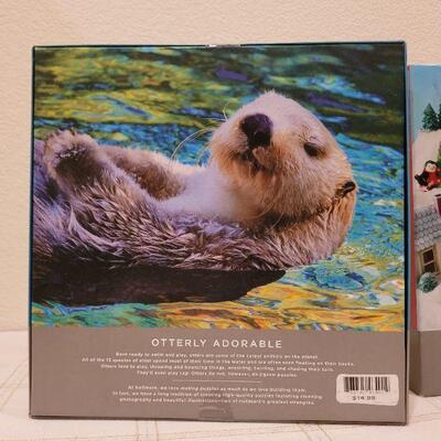 Lot 643: (2) New Puzzles HALLMARK 1000 pc and 300 pc
