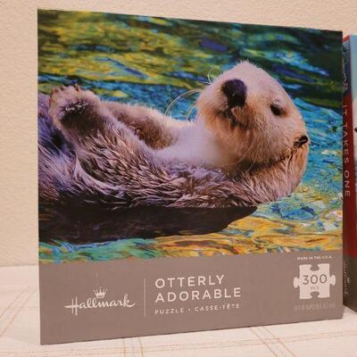 Lot 643: (2) New Puzzles HALLMARK 1000 pc and 300 pc