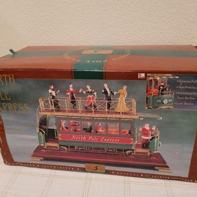 Lot 646: Vintage NORTH POLE EXPRESS Victorian Trolley 