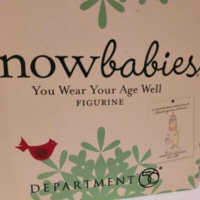 Lot 650: Assorted Dept 56 Snowbabies Christmas Figures 