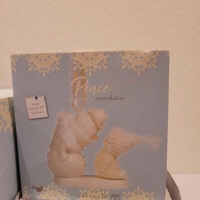 Lot 656: Assorted Dept 56 Snowbabies Christmas Figures 