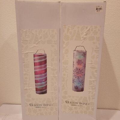 Lot 657: NEW LED Hanging Christmas Theme Baskets (need AA Batteries)  
