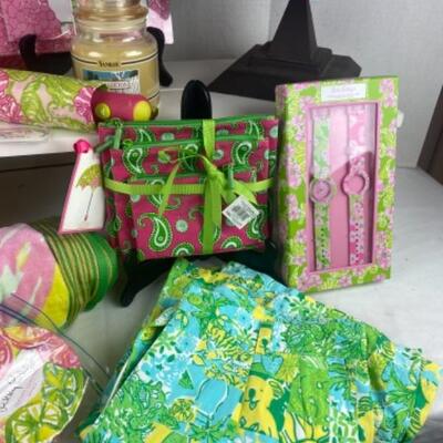 W379 Lilly Pulitzer Gift Lot 