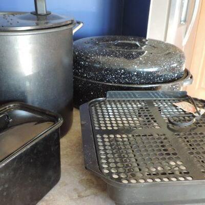 INDOOR GRILL & POTS