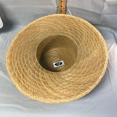 Lot 57 - Ladies Top This Straw Hat