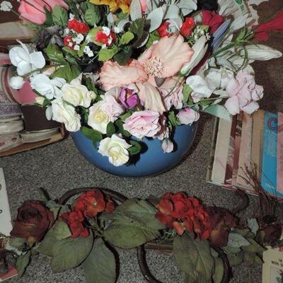 BOOKS ON BOWS & FLORAL WITH SUPPLIES