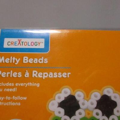 Lot 196 - Creatology Melty Beads