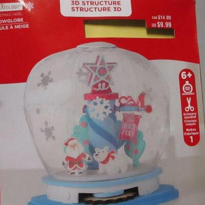 Lot 201 - 3D Snow globe Structure & Art Kit