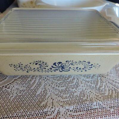 CORNINGWARE-PYREX-FIRE KING 