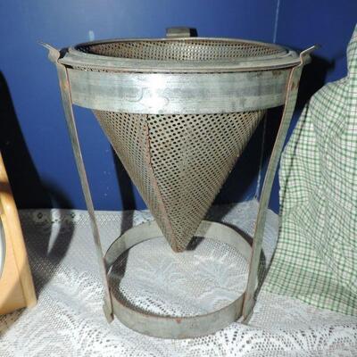 VINTAGE KITCHEN STYLE