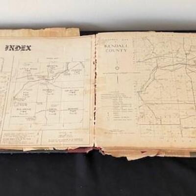 LOT#38LR: 1941 Atlas & History Kendall Co, IL