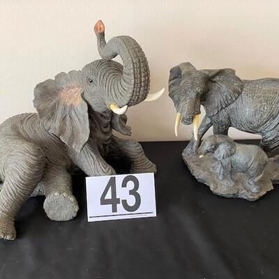 LOT#43LR: Pair of Resin Elephants