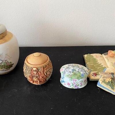 LOT#47LR: Assorted DÃ©cor Lot #1