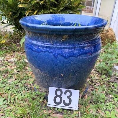 LOT#83B: Large Glazed Pot#2