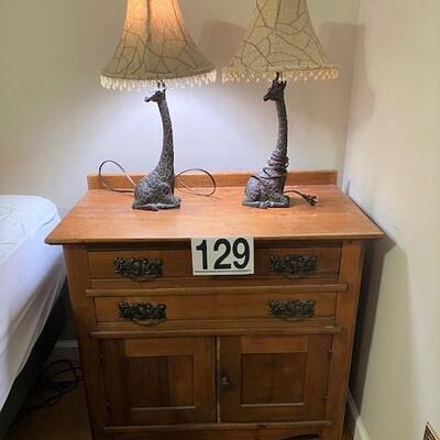LOT#129MB: Late 19th Century Wash Stand
