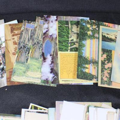 LOT#132LR: Assorted 200+ Vintage Postcards 