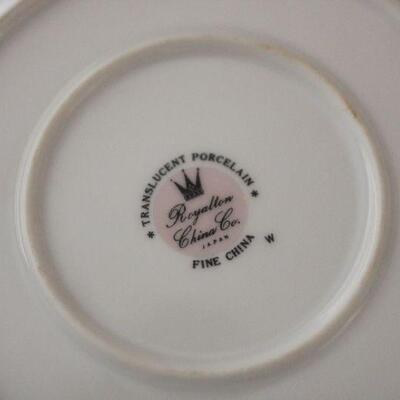 Lot 69 Misc. White/Gold Dishes 21pcs.
