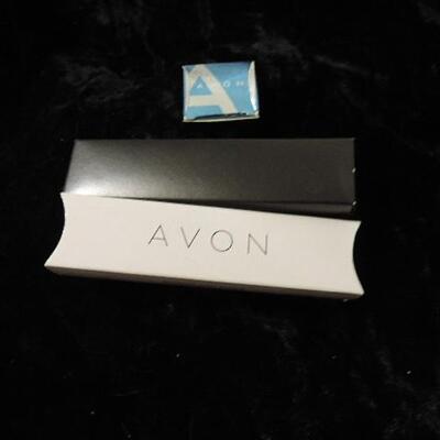 AVON (NIB)
