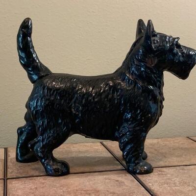 Cast Iron Black Scottish Terrier