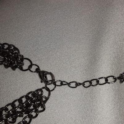 Greytone Flower Cluster Necklace