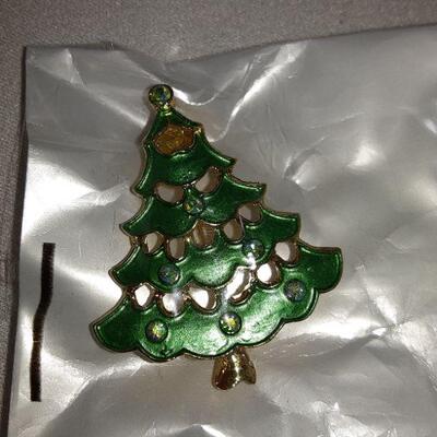 Christmas Tree Pin