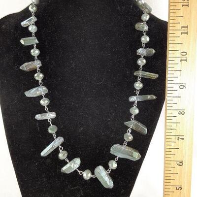 Greenish Blue Crystal Points Necklace