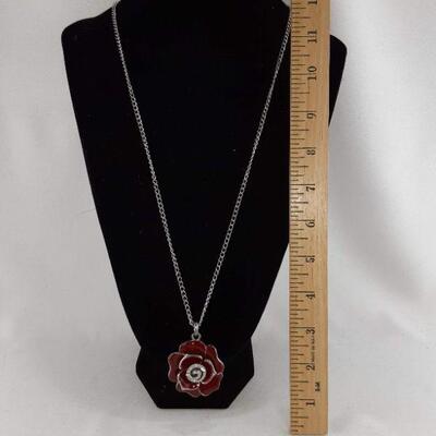 Red Rose Pendant Necklace