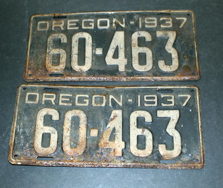 1937 Oregon License plates, original, matched pair