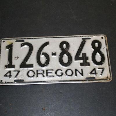 1947 Oregon License plate, original, single 126-848