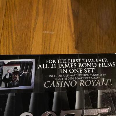 007 James Bond boxed set