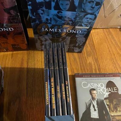 007 James Bond boxed set