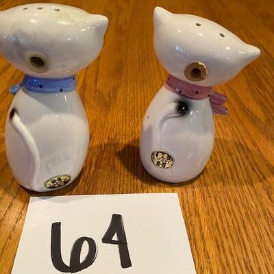Holt Howard Cozy Kitten Salt and Pepper shakers