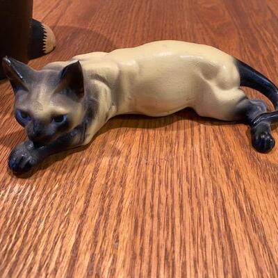 two cats