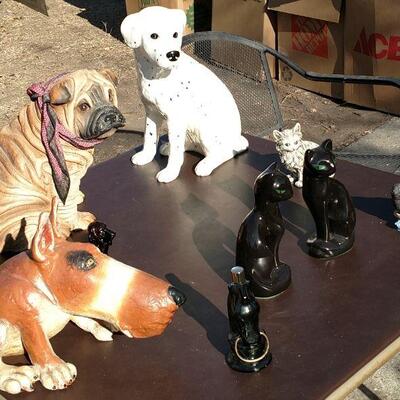 Assorted animal figurines.