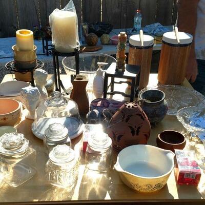 Assorted glassware and ceramics.