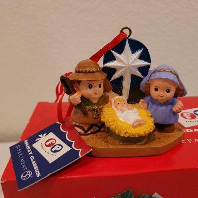 Lot 682: Assorted LITTLE PEOPLE Christmas Deco + Baby Ornament 