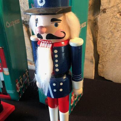 #618 Another Set of Nutcrackers