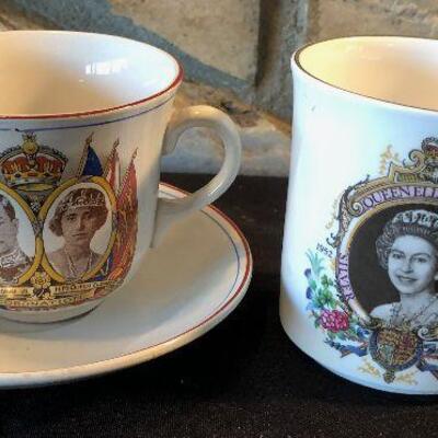 #673 CROWN - Elizabeth Silver Jubilee and King George VI 
